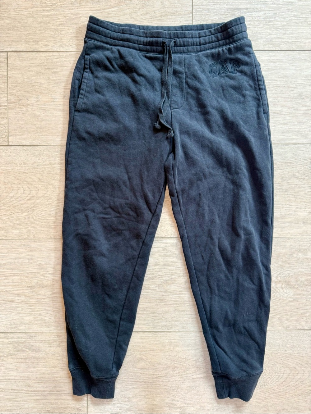 GAP Men's Dark Black Jogger Sweatpants